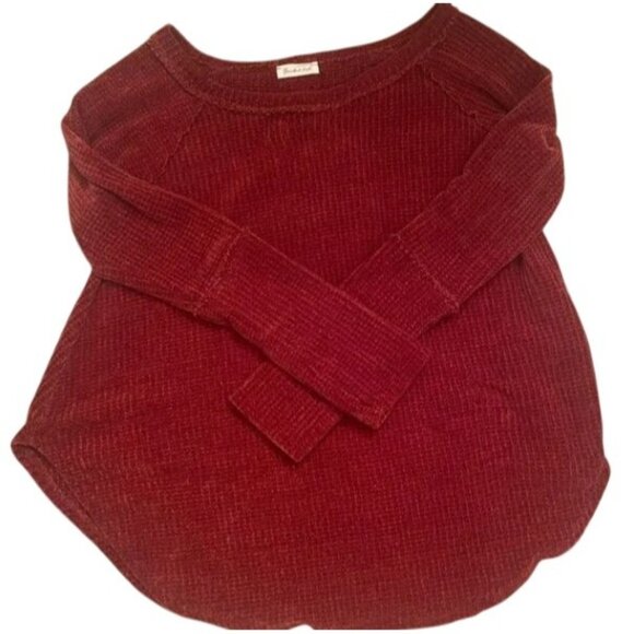 Bucketlist Women's Rust Red Chenille Long Sleeve Top w/thumb holes - Picture 8 of 11